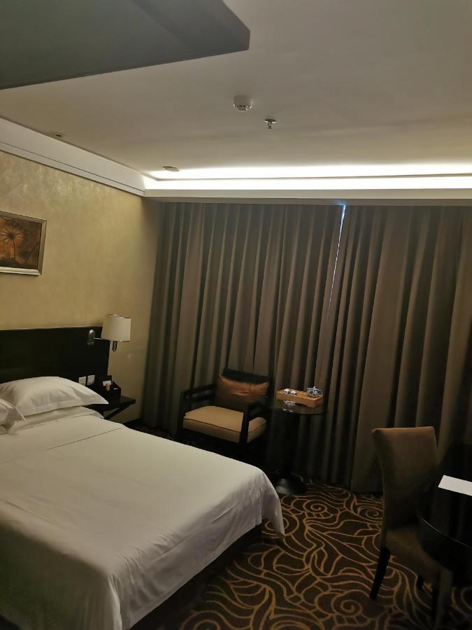 Hua Shi Hotel Guangzhou Luaran gambar